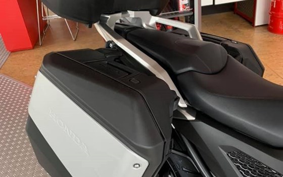 NC750X DCT Modell 2021 mit Travel- und Adventurepaket - Bild 6