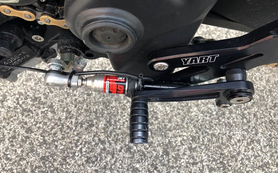 Kleine motoGP: Yamaha R3 im Renntrimm! - Bild 12