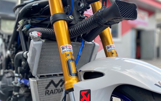 Kleine motoGP: Yamaha R3 im Renntrimm! - Bild 8