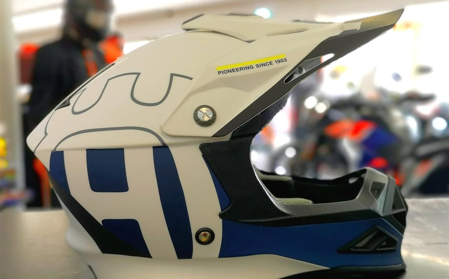 HUSKY KIDS RAILED HELMET Bild 1: HUSKY KIDS RAILED HELMET