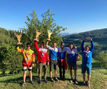 Walzer Teamfahrer gewinnen ALLE drei Klassen des Auftaktrennens zur österreichischen Enduro Staatsmeisterschaft in Guttaring!