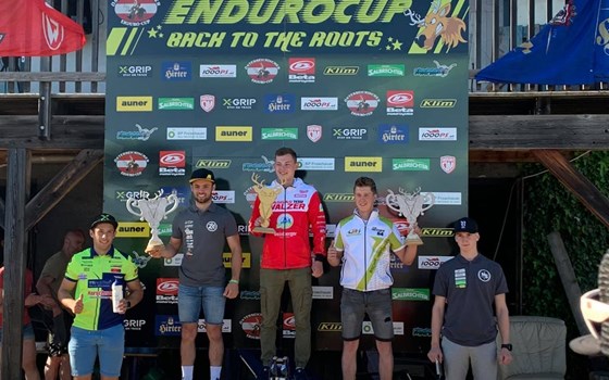 Walzer Teamfahrer gewinnen ALLE drei Klassen des Auftaktrennens zur österreichischen Enduro Staatsmeisterschaft in Guttaring! - Bild 4