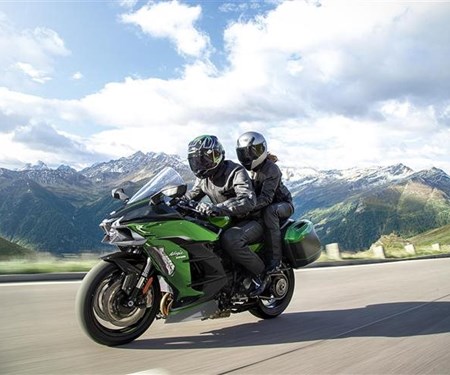 Ninja H2 SX SE+ mit jetzt kostenlosem Tourer-Kit