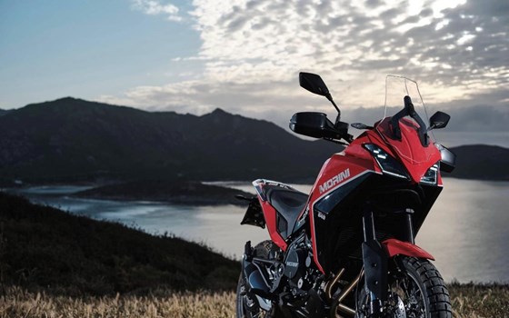 Die neue Moto Morini X-Cape 650 kommt ab Ende Juli / Anfang August 2021 zu uns! - Bild 1