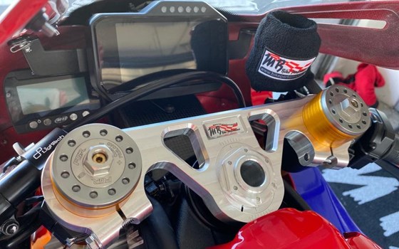 Slovakia-Ring 1000PS Trackdays: Heiße Runden auf den Honda CBR 1000RR-R! - Bild 2 Slovakia-Ring 1000PS Trackdays: Heiße Runden auf den Honda CBR 1000RR-R! - Bild 2