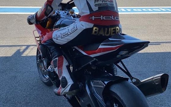 Slovakia-Ring 1000PS Trackdays: Heiße Runden auf den Honda CBR 1000RR-R! - Bild 5 Slovakia-Ring 1000PS Trackdays: Heiße Runden auf den Honda CBR 1000RR-R! - Bild 5