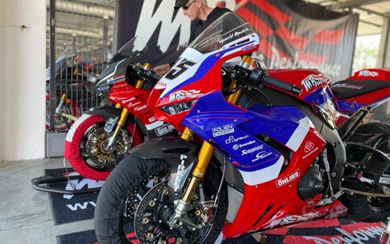 Slovakia-Ring 1000PS Trackdays: Heiße Runden auf den Honda CBR 1000RR-R! - Bild 1 Slovakia-Ring 1000PS Trackdays: Heiße Runden auf den Honda CBR 1000RR-R! - Bild 1