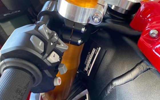 Slovakia-Ring 1000PS Trackdays: Heiße Runden auf den Honda CBR 1000RR-R! - Bild 8 Slovakia-Ring 1000PS Trackdays: Heiße Runden auf den Honda CBR 1000RR-R! - Bild 8