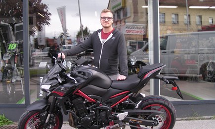 Übergabe eine Z 900!