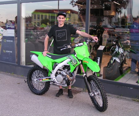 KX 450 bereit für die MX-Strecken !!