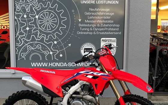 Honda CRF450R 2022 bei Honda Schmidinger eingetroffen - Bild 1 Honda CRF450R 2022 bei Honda Schmidinger eingetroffen - Bild 1