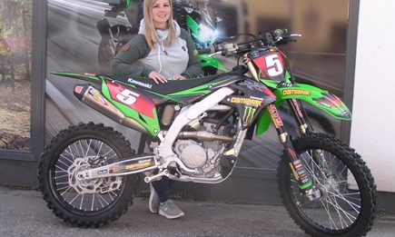 Unsere letzte KX 250 / 2021 geht auf Reisen !!