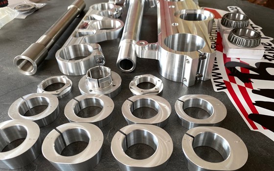 Die Details zum Gabelbrückenprojekt Honda CBR 1000RR-R! - Bild 3