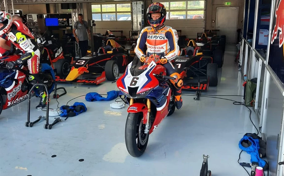 KINI Road Racing Team Bild 8: KINI Road Racing Team