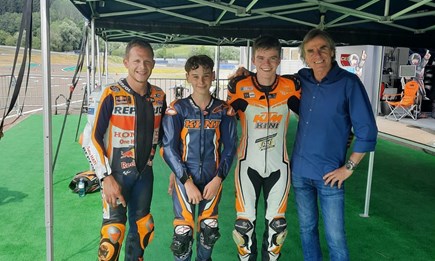 KINI Road Racing Team