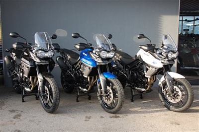 Triumph Tiger 800 XRX & XCX Triumph Tiger 800 XRX & XCX