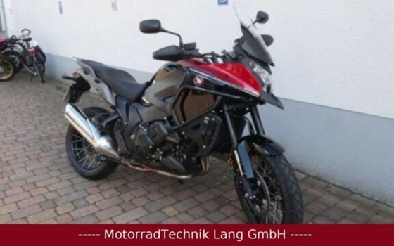 Honda Crosstourer VFR1200X DCT Angebot Vorführfahrzeug zu verkaufen - Bild 1 Honda Crosstourer VFR1200X DCT Angebot Vorführfahrzeug zu verkaufen - Bild 1