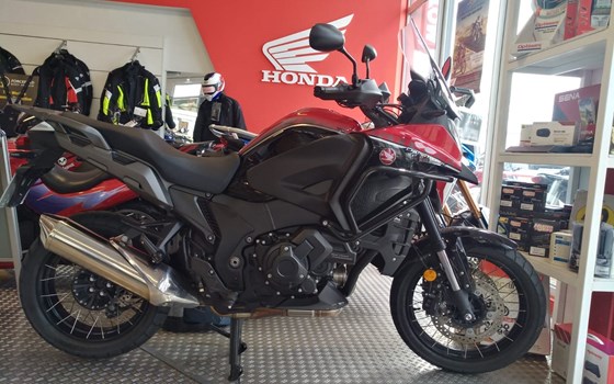 Honda Crosstourer VFR1200X DCT Angebot Vorführfahrzeug zu verkaufen - Bild 4 Honda Crosstourer VFR1200X DCT Angebot Vorführfahrzeug zu verkaufen - Bild 4