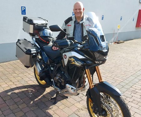 AfricaTwin Adventure Sports 2021 mit 60-Jahre  Zubehöraktion