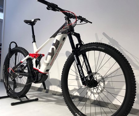 Husqvarna E-Bikes bei uns erhältlich !! Husqvarna E-Bikes bei uns erhältlich !!