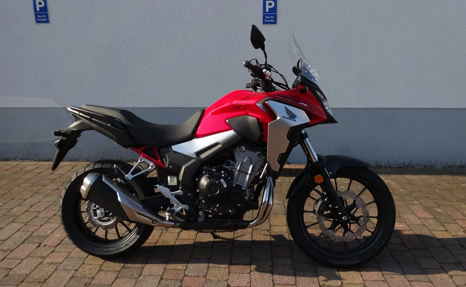 CB500X Modell 2021 in Rot verfügbar Bild 1: CB500X Modell 2021 in Rot verfügbar