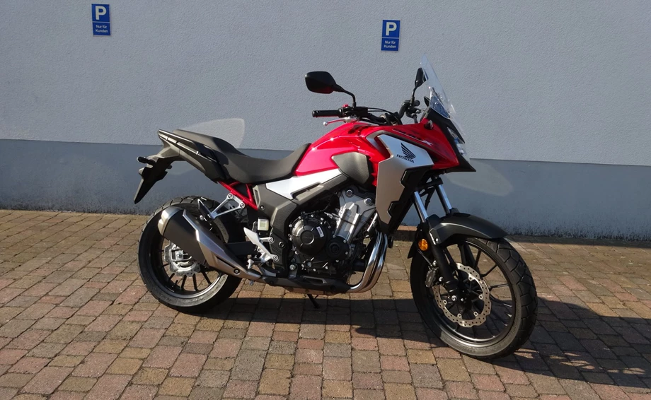 CB500X Modell 2021 in Rot verfügbar Bild 3: CB500X Modell 2021 in Rot verfügbar