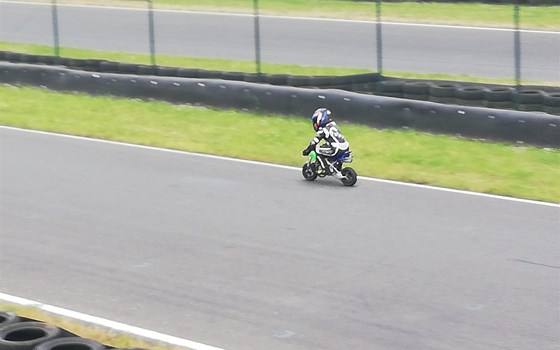 Nachwuchsförderung Motorradwelt Auer GmbH - Bild 4