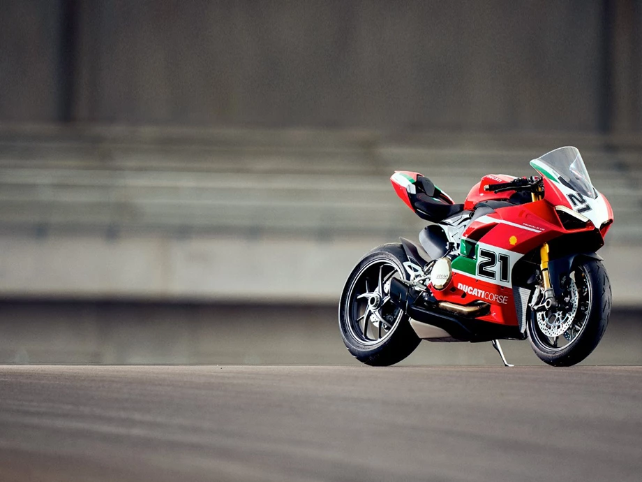 JETZT NEU !  -  Ducati Panigale V2 Bayliss Edition Bild 6: JETZT NEU !  -  Ducati Panigale V2 Bayliss Edition