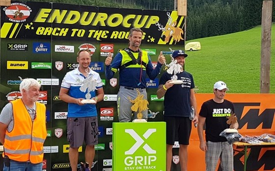 Die WALZER Teamfahrer führen nach wie vor in allen Klassen der Enduro ÖM! - Bild 3 Die WALZER Teamfahrer führen nach wie vor in allen Klassen der Enduro ÖM! - Bild 3