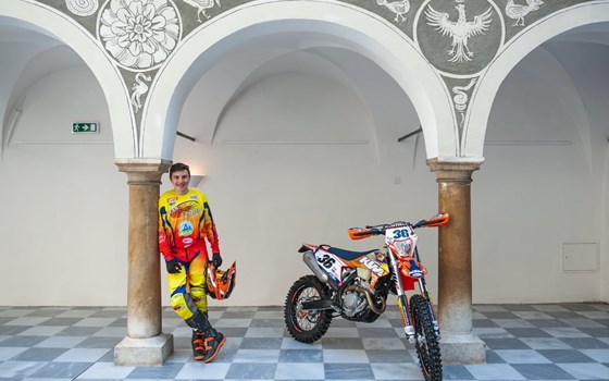 Die WALZER Teamfahrer führen nach wie vor in allen Klassen der Enduro ÖM! - Bild 6 Die WALZER Teamfahrer führen nach wie vor in allen Klassen der Enduro ÖM! - Bild 6