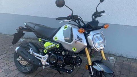 MSX125 Groom ABS verfügbar in ROT und SILBER