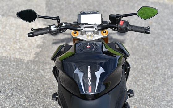 GSX-S 1000 - die Erste ist eingetroffen!!! - Bild 9 GSX-S 1000 - die Erste ist eingetroffen!!! - Bild 9