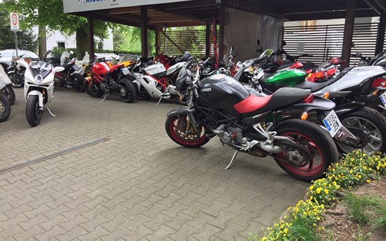 Das ATT-Team sucht für sofort Verstärkung in der Werkstatt-Annahme sowie Verkauf - Bild 5