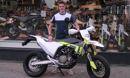 Ein echter Biker freut sich mehr auf den Saisonstart, als auf seinen Geburtstag.