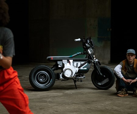 Das BMW Motorrad Concept CE 02
