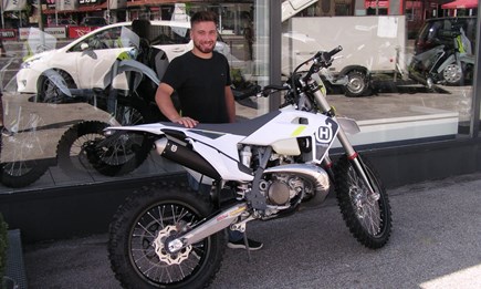 Gregor mit neuer Enduro-Waffe!!