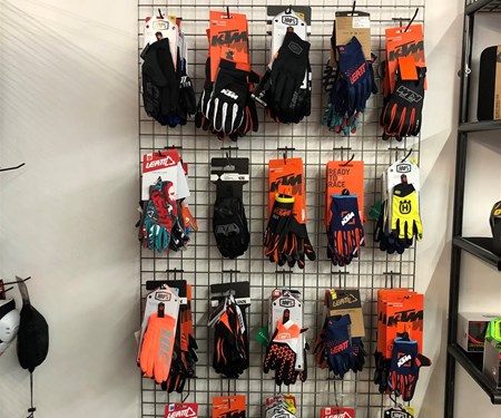 MX-Handschuhe  uvm….. MX-Handschuhe  uvm…..