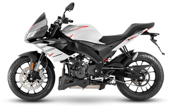 RS und Tuono 125 - Bild 9