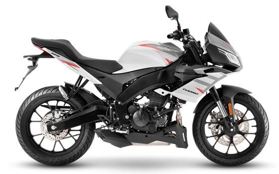 RS und Tuono 125 - Bild 10