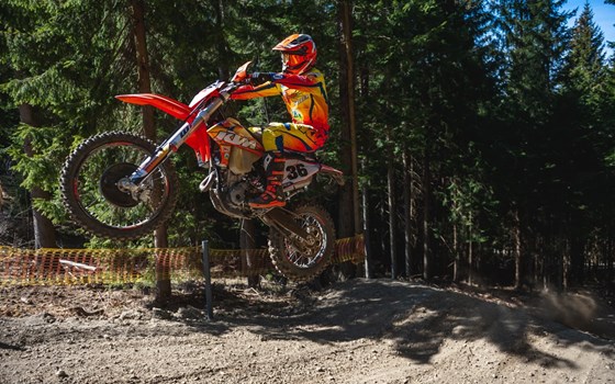 2x Staatsmeistertitel für die Walzer Enduro Piloten!!! - Bild 3 2x Staatsmeistertitel für die Walzer Enduro Piloten!!! - Bild 3