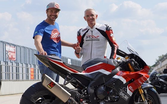 1000PS Racelab bei MB Bike Performance! - Bild 3 1000PS Racelab bei MB Bike Performance! - Bild 3