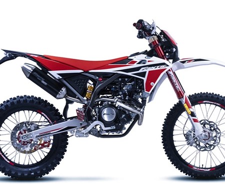 Frisch eingetroffen: Fantic XEF 125 Enduro Competition