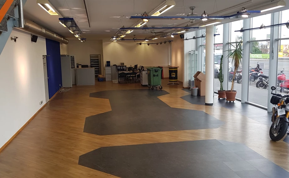 Wir bauen für euch um! Bild 1: Wir bauen für euch um!