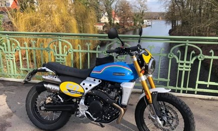 Fantic debütiert in der Rallye Paris - Dakar 2022!