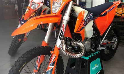 KTM 300 EXC TPI …..