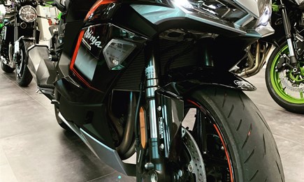 Kawasaki Ninja 1000SX