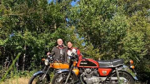 Die letzten Sonnenstrahlen genießen 