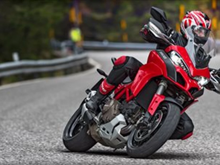 MULTISTRADA 2015 ab sofort bei uns ! Bild 4: MULTISTRADA 2015 ab sofort bei uns !