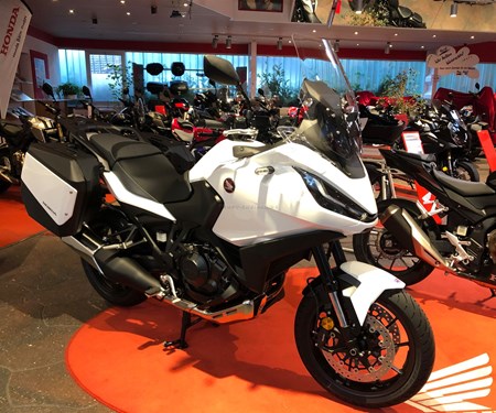 Honda NT1100 / Neuer Tourer für 2022