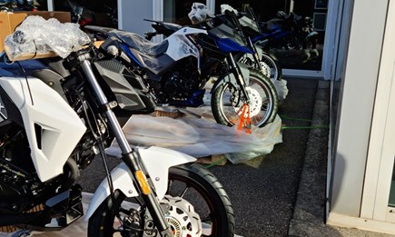 125ccm Motorräder neu eingetroffen